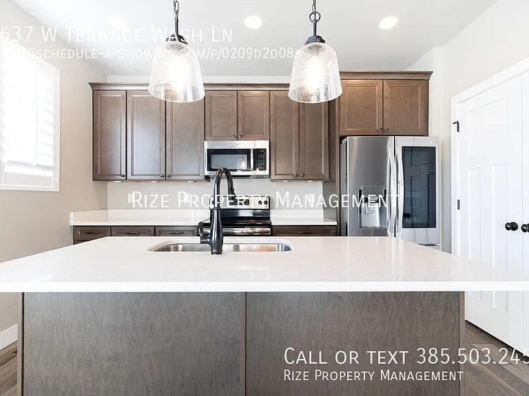 6637 W Terrace Wash Ln — Photo 1