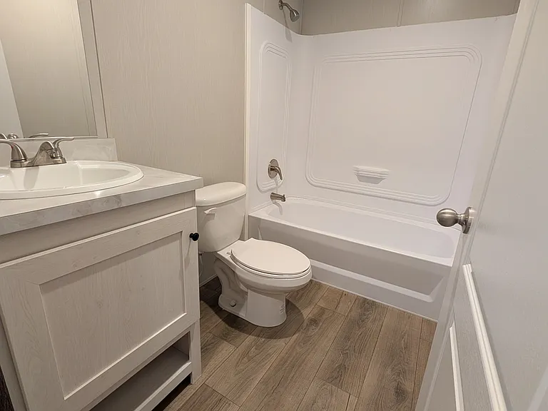 121 Black Walnut — Photo 19