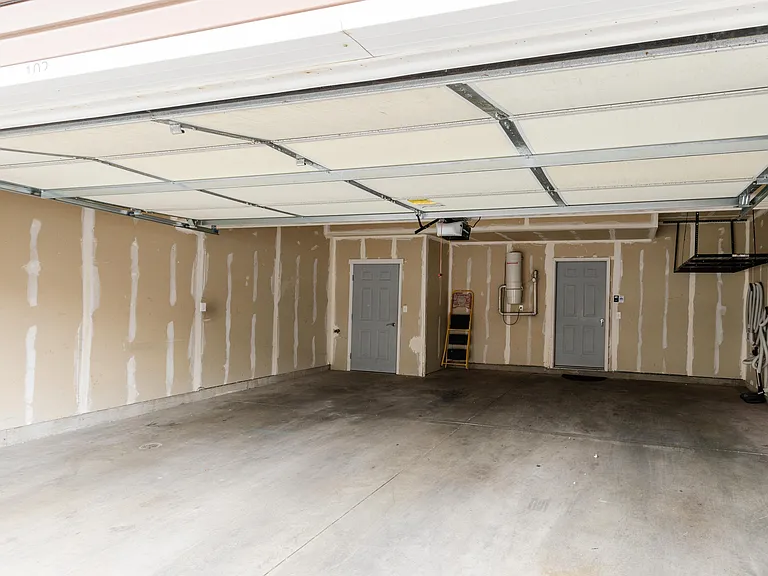 484 W 1490 N #102 — Photo 29