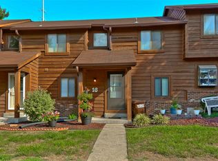 16 Cedar Grove Ct, Saint Charles, MO