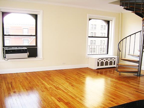 3rd image of 58 W 72nd St APT 6B