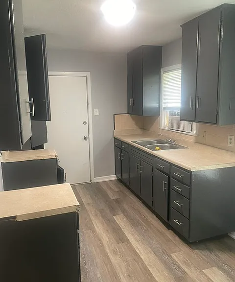 219 Nash Blvd — Photo 5