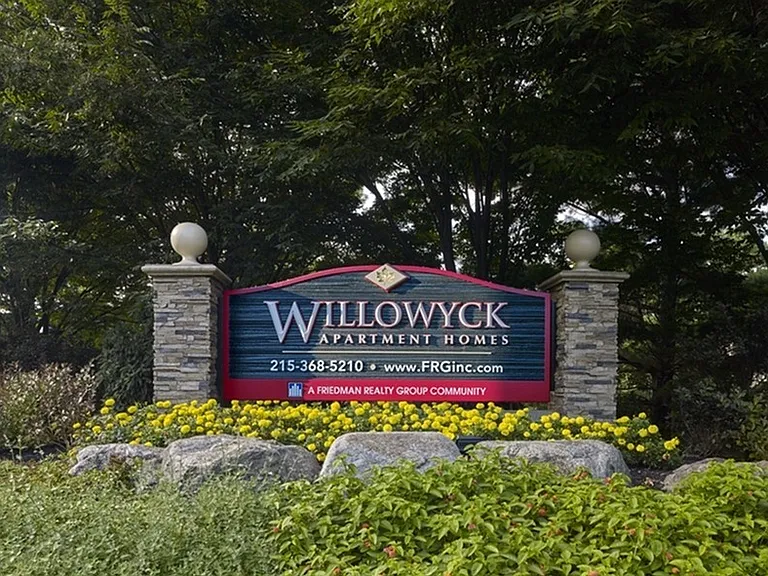 Willowyck Apartments