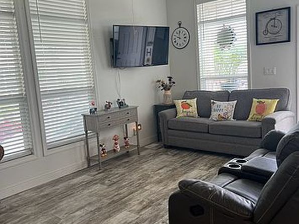 16222 Monterey Ln Space 109