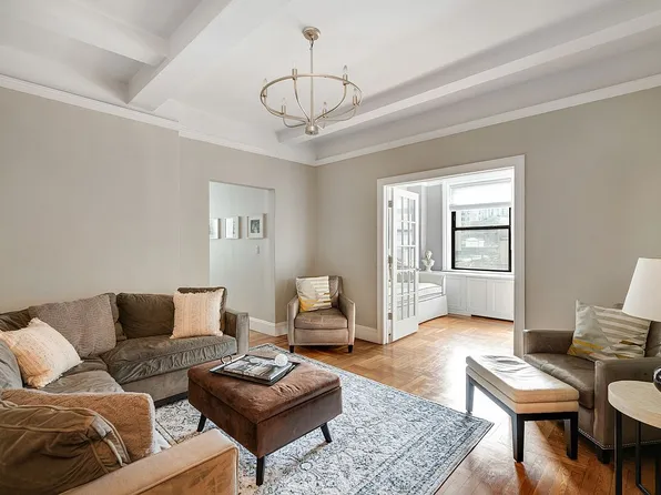 20 W 72nd St #704, New York, NY 10023
