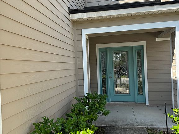 2nd image of 8118 Cape Fox Dr