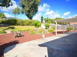 4648 Briar Ridge Rd, Oceanside, CA 92056