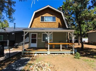 175 Wabash Ln, Sugarloaf, CA 92386