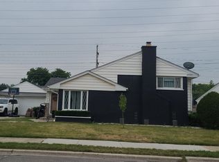 5711 Emerson St, Morton Grove, IL 60053