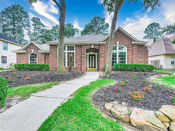 4th image of 14935 Dunwoody Bend