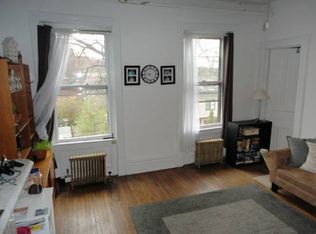616 Madison Ave APT 2R, Albany, NY 12208