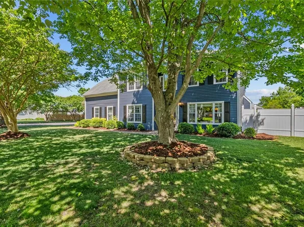 2364 Kerr Dr, Virginia Beach, VA 23454