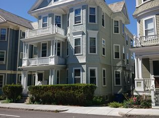 257 Walnut St #1, Brookline, MA 02445