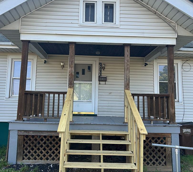 1st image of 5230 Carthage Ave