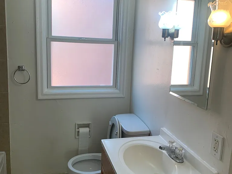 1403 Florida St — Photo 18