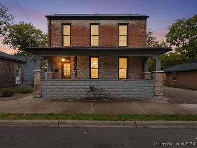 421 W Market Street, Jeffersonville, IN, 47130