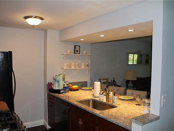 5th image of 8112 Verbeck Dr