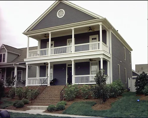 886 Promenade Walk Photo 1