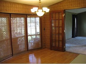 3rd image of 9236 Twin Lakes Dr