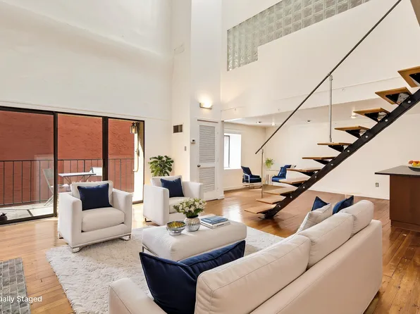 107 S Front St APT 45, Memphis, TN 38103