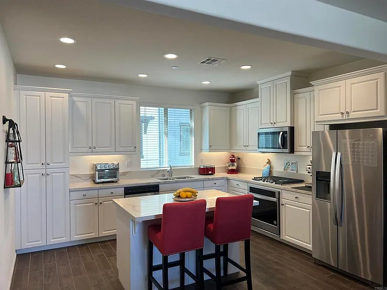 2332 Verano Way — Photo 3