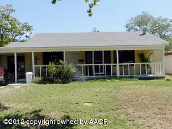 2nd image of 1325 Broadmoor St