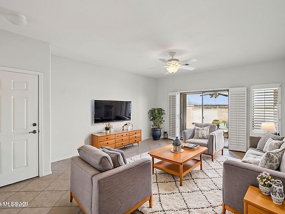 3rd image of 14809 S Avenida Cucana