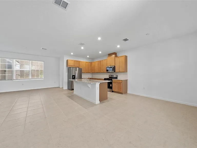 2408 Celebration Blvd — Photo 4