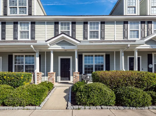 905 Hemingway Cir, Summerville, SC 29483