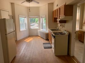 249 Dupont St, Philadelphia, PA