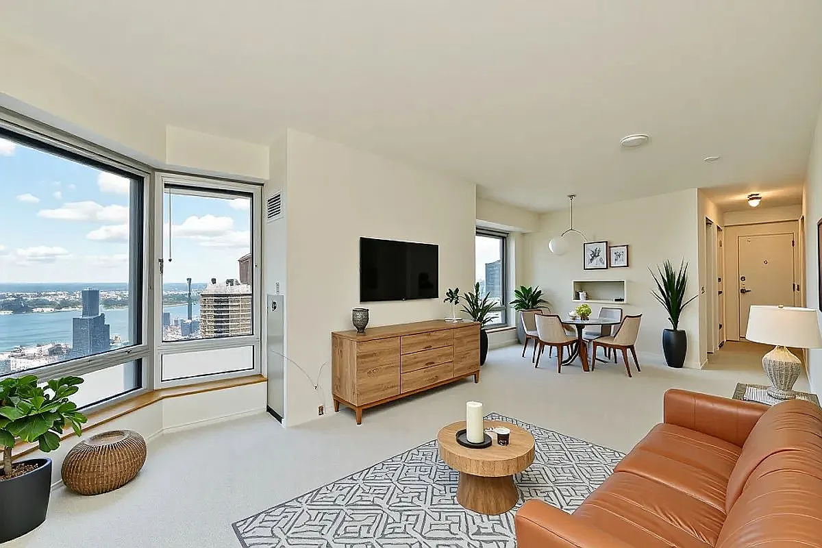 301 W 57th St APT 41E photo 1