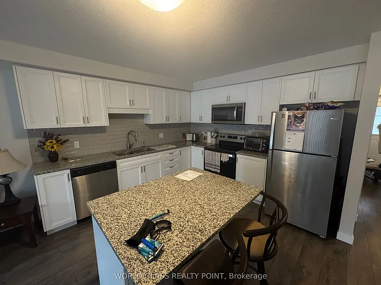 160 Stanley St #3 — Photo 18