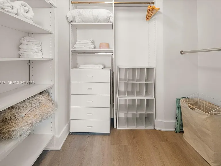 2555 Collins Ave #2014 — Photo 40