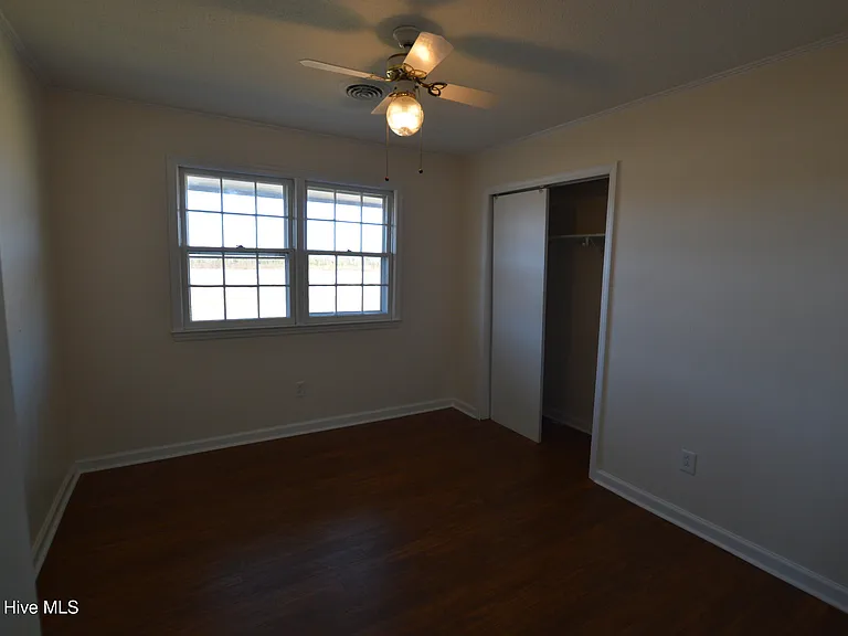 321 Dell Brock Rd — Photo 7