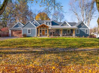 105 Ellingwood Dr, Rochester, NY 14618