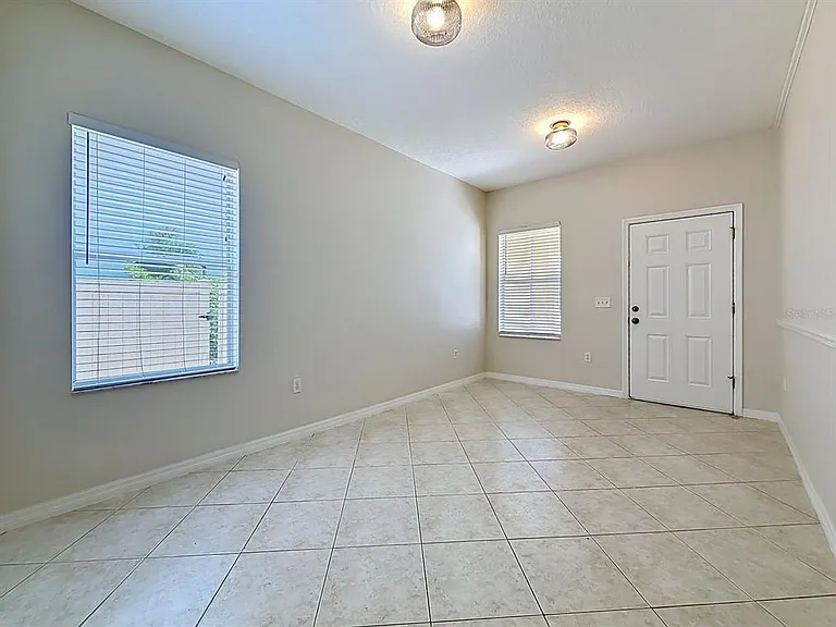 648 Norfolk St — Photo 8