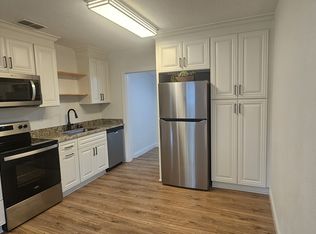 3016 Alonso Rd, Jacksonville, FL 32216
