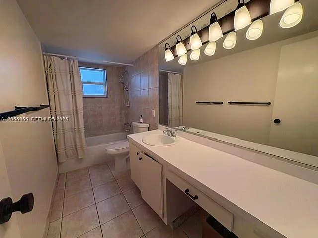 7400 Miami Lakes Dr #D107 — Photo 14