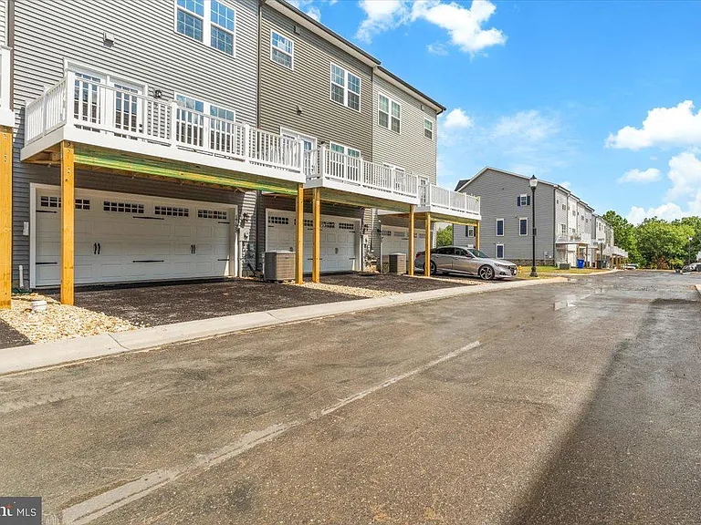 1795 Atlas Dr — Photo 27