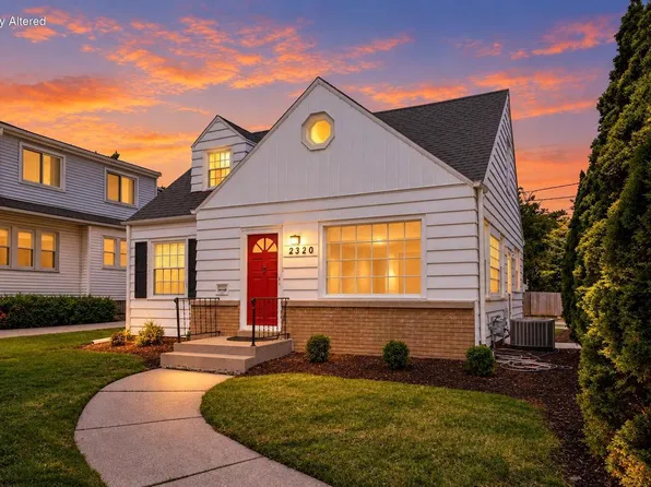 2320 N 68th STREET, Wauwatosa, WI 53213