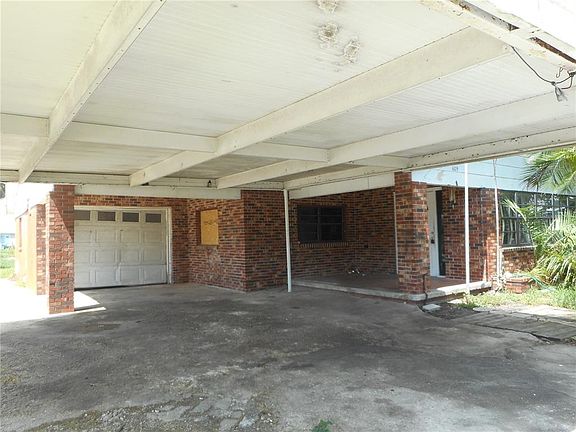 4th image of 609 1ST AVENUE NW