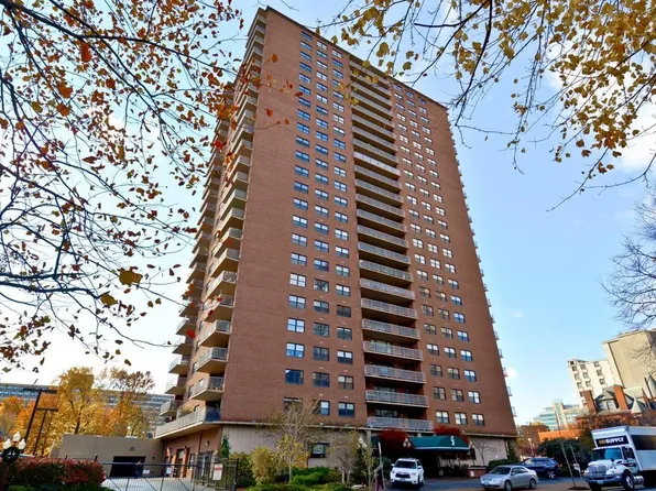 4466 W Pine Blvd APT 16G, Saint Louis, MO 63108