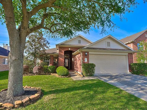 2nd image of 1407 Diamante Dr
