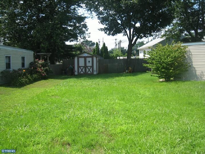 2nd image of 1 Grenlynne Dr