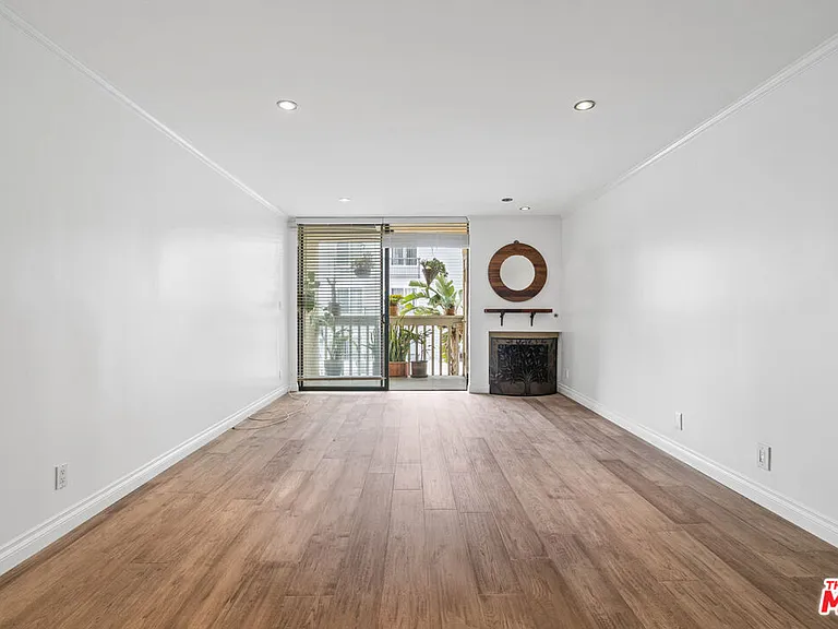 22 Navy St #202 — Photo 10