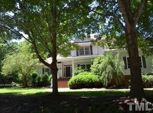 127 Lake Hogan Farm Rd, Chapel Hill, NC 27516