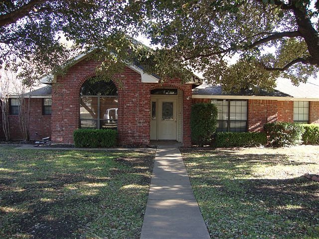 1st image of 726 Harvest Ln