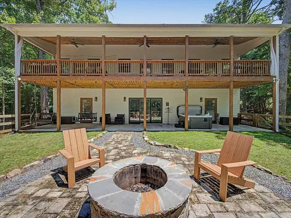 617 Zenith Trl, Ellijay, GA 30540