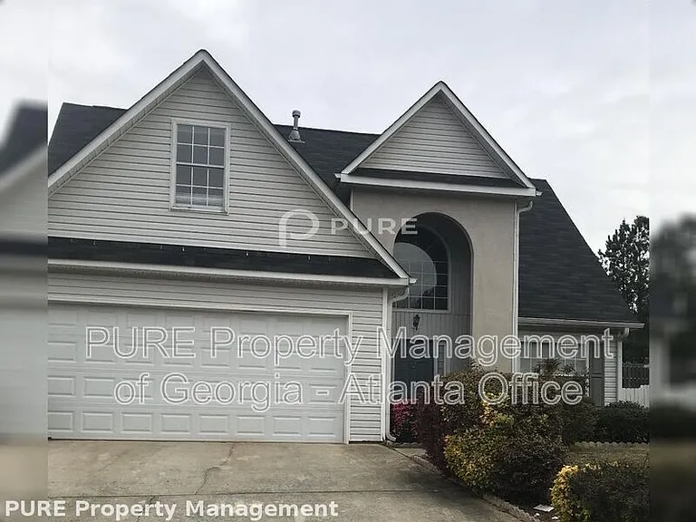 333 Summer Hill Cir — Photo 2
