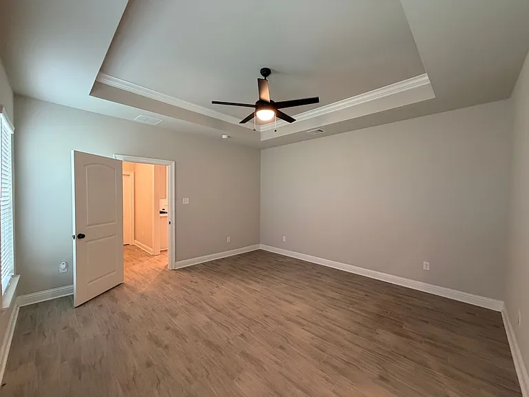 277 Saint Edmunds Way — Photo 15